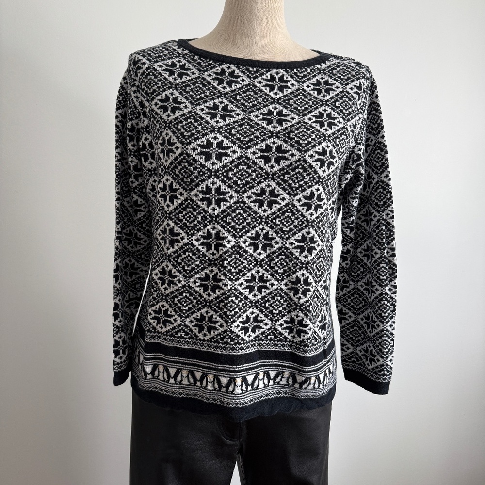Karen Scott - Black and White Long Sleeves Knit